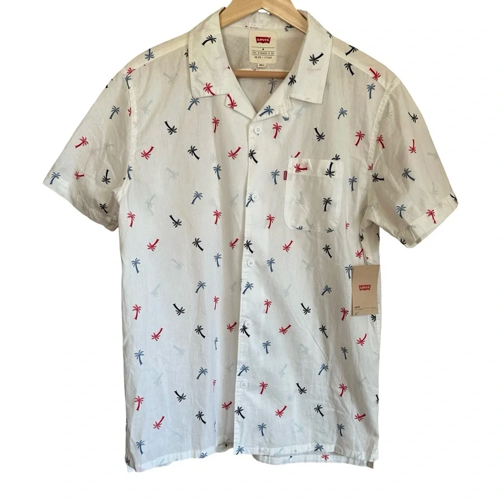 NWT Levi’s Men’s Short Sleeved Button Down Shirt with Palm Tree Pattern Sz M